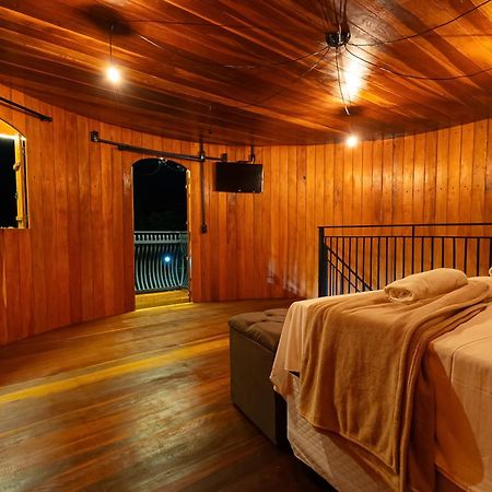 Pousada Cachoeira Paraiso ปิเรนนอโปลิส ภายนอก รูปภาพ